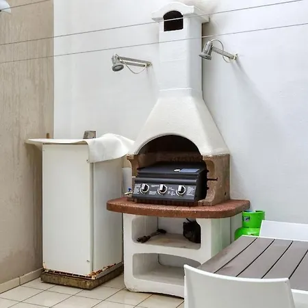 Modern 3br With Private Yard & Bbq By 360 Estates Апартаменты