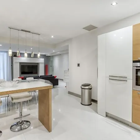 Appartamento Modern 3br With Private Yard & Bbq By 360 Estates San Ġwann
